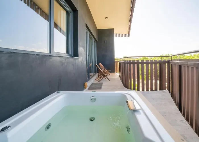 Exclusive Jungle Walking 2 Private Terrace Apartment