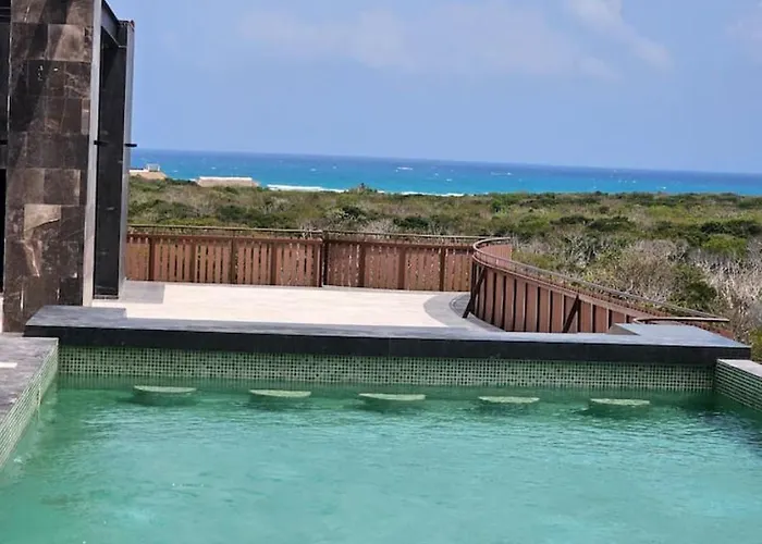 Exclusive Jungle Walking 2 Private Terrace